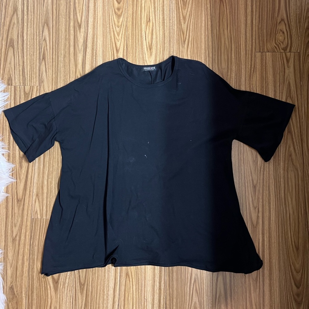 Long sleeve basic black shirt